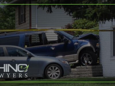 Car Crashes Into Tampa Home, Injures One