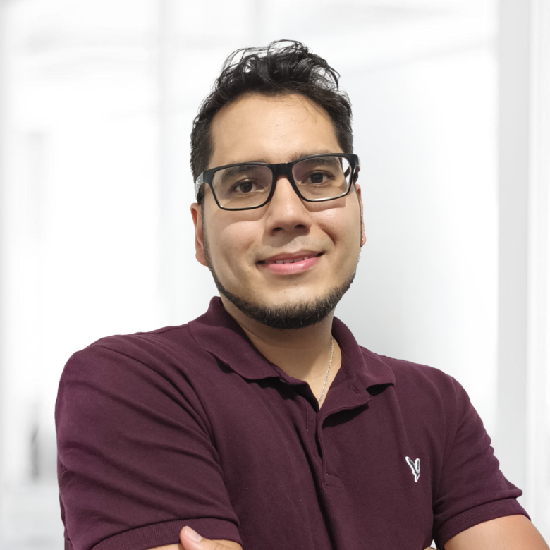 Lucas Mena